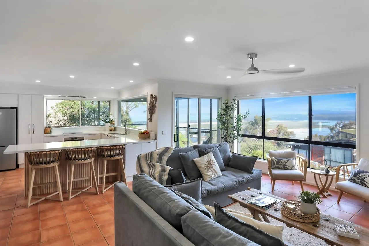 Rosie'S Seaview-Lake To Ocean View Merimbula 0*,  Australia