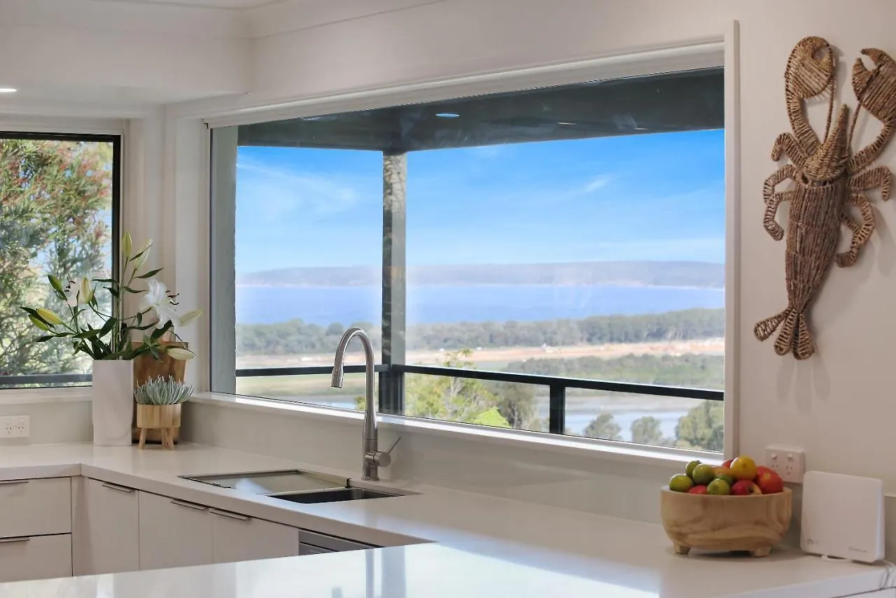Holiday home Rosie'S Seaview-Lake To Ocean View Merimbula Australia