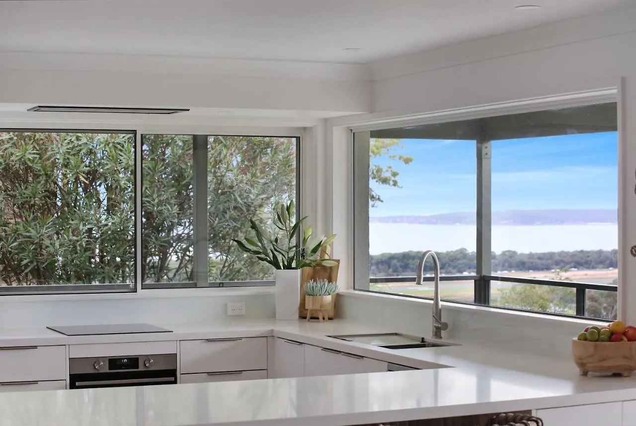 Rosie'S Seaview-Lake To Ocean View Merimbula