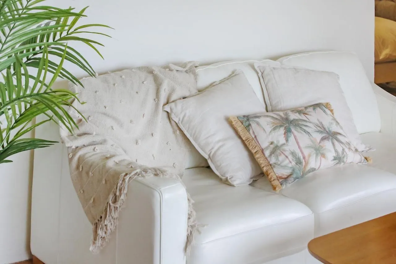 Rosie'S Seaview-Lake To Ocean View Merimbula Holiday home